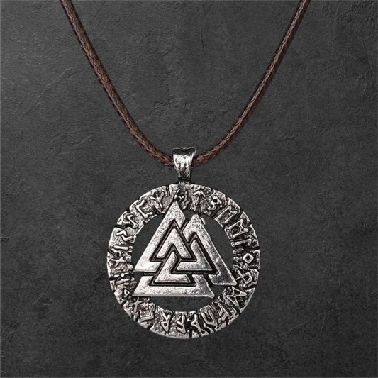 Collar Valknut Triangle – Freedom Vibes 4 Men