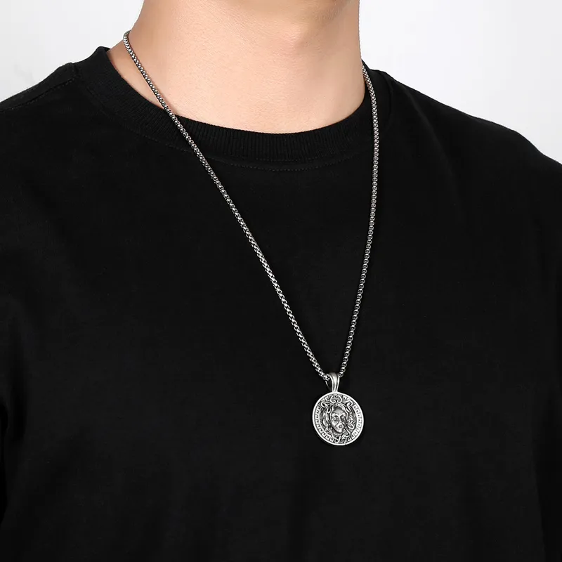 Collar Medusa – Freedom Vibes 4 Men